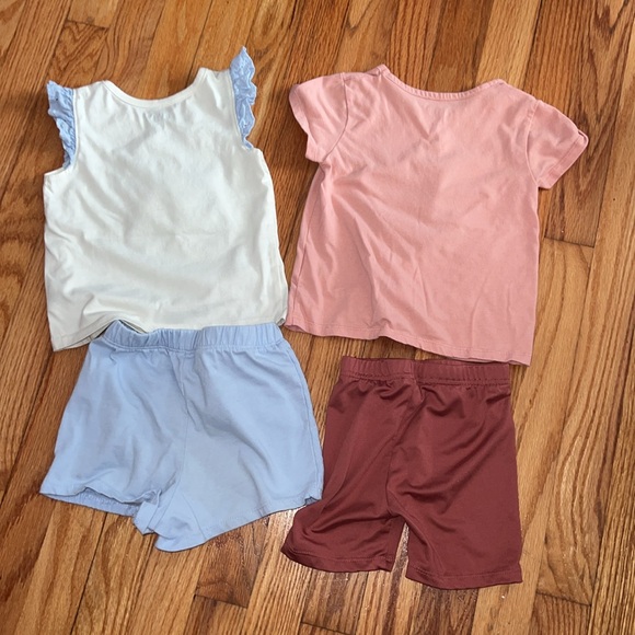 Bluey Bundle- 6 top and short sets - Picture 5 of 7